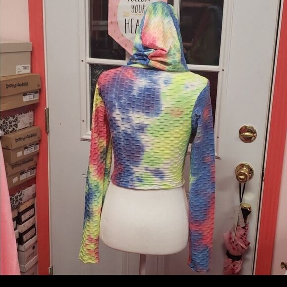 Tie Dye Rainbow Crop Top Hoodie Sizes S 2-4 M 6-8 L 10-12 - Picture 8 of 9